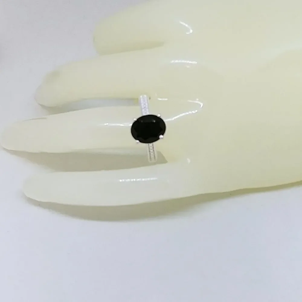 Thai Black Spinel Sterling Silver Ring (Size 5.0)
